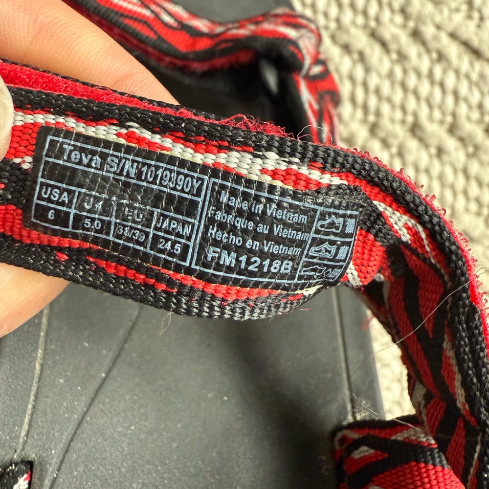 Teva Black and Red Patterned Sandals - Picture 4 of 5